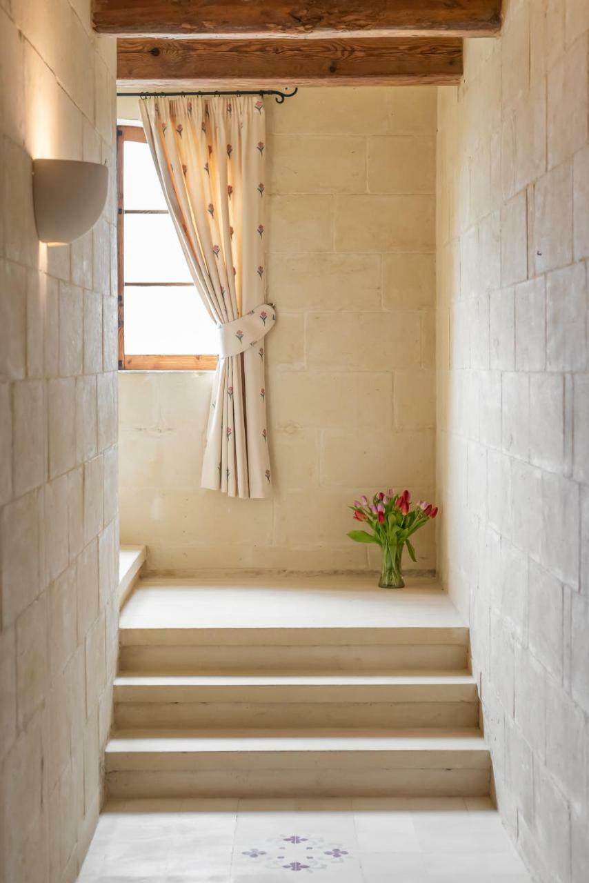 Mood Farmhouse B&B Għarb 外观 照片